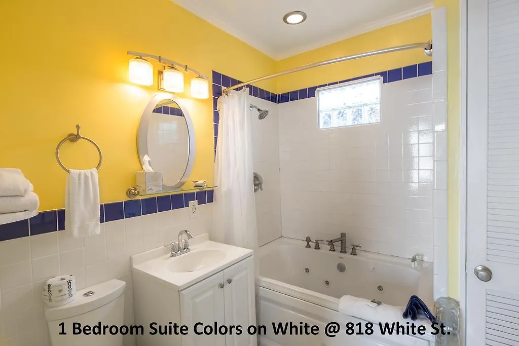 Colors On White Apartment Key West