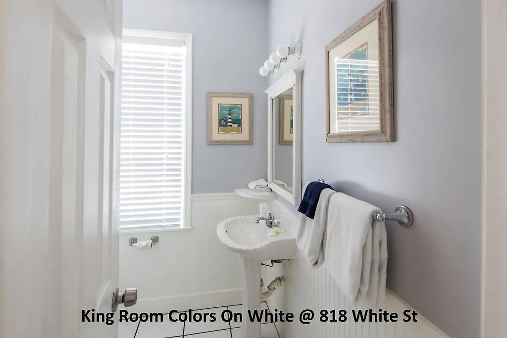 Colors On White Apartment Key West United States