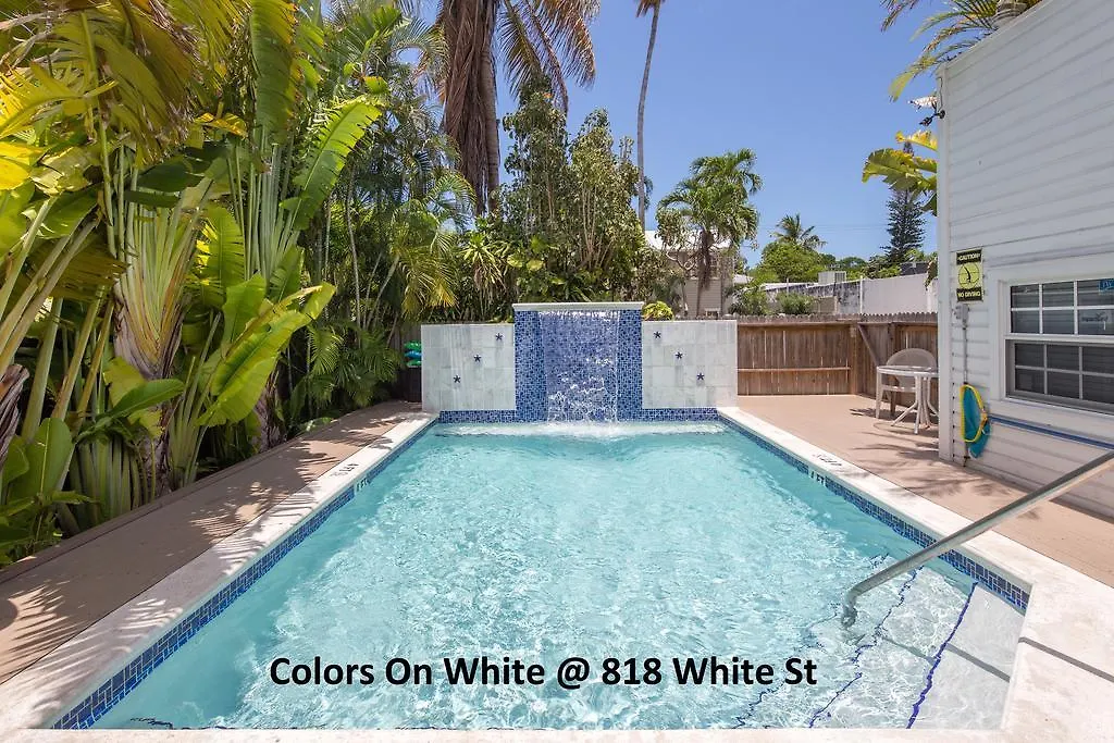 Colors On White Apartment Key West
